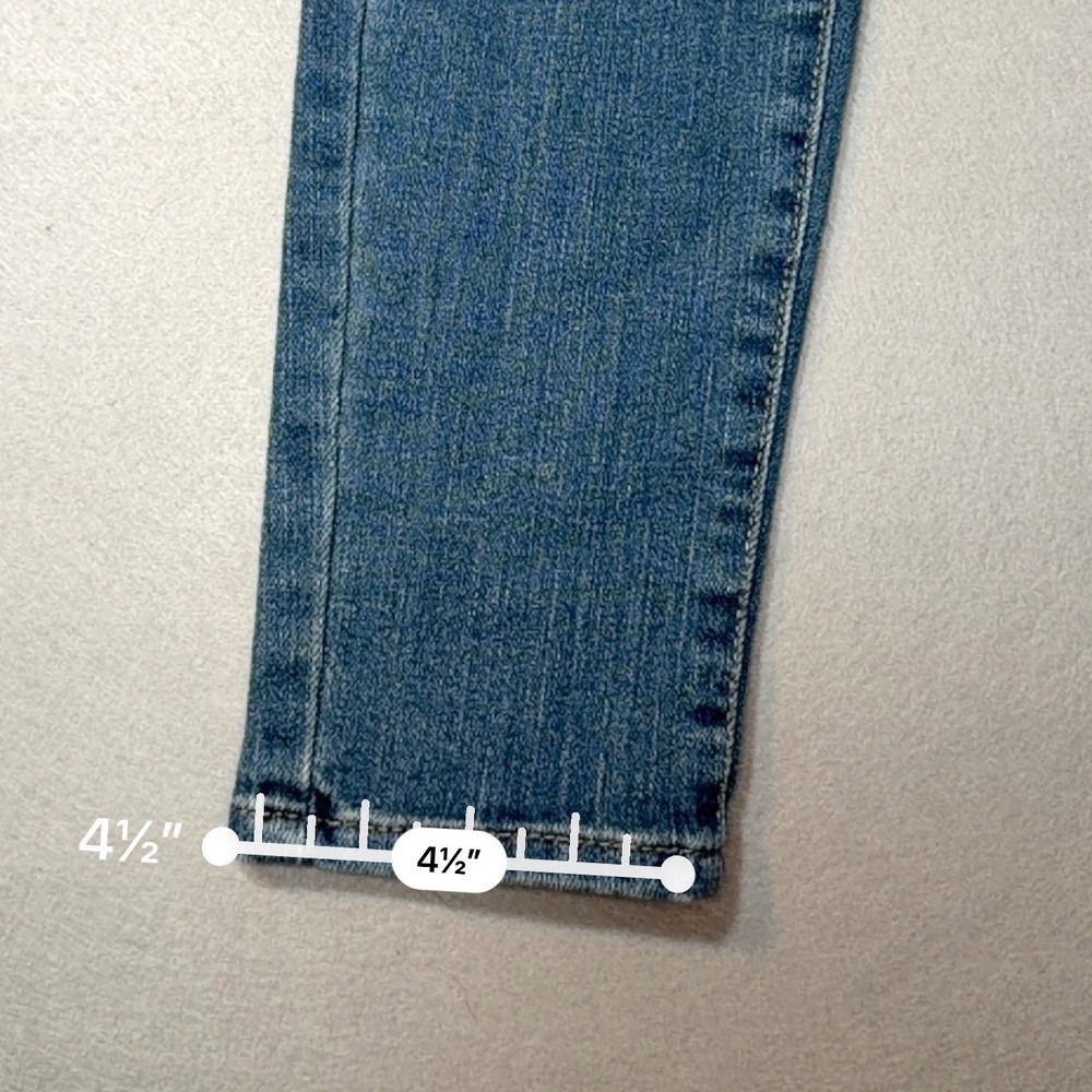 Signature by Levi Strauss Women Mid Rise Stretchy Skinny Jeans Medium Wash Denim - Picture 5 of 6